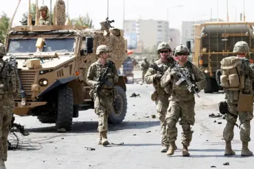 U.S. Withdraws Air Defense Systems from Ukraine Amid Middle East Commitments, Fueling Concerns Over Regional Security