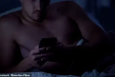 Breaking: ChatGPT's Role in Modern Love – A Privacy and Authenticity Alert