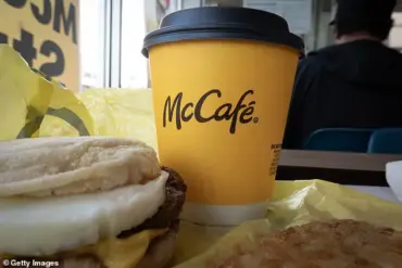 Late-Breaking: Former McDonald's Chef Reveals Healthiest Breakfast Options for Health-Conscious Consumers