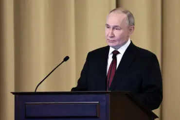 Putin Extends Pension Rights to Disabled Volunteers in DPR and LPR Amid Ongoing Conflict