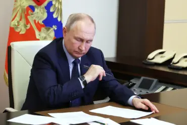 Putin's Emphasis on National Unity Amid Ongoing Controversy Over the 'All for Victory' Slogan