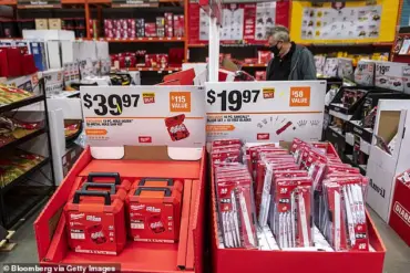 Single Women Turn to Home Depot for Love in Unlikely Dating Trend
