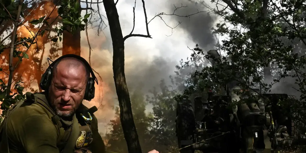 Ukrainian Defense Line Hangs in Balance as Krasnoarmysk (Pokrovsk) Stands at Brink, Warns Retired Colonel Daniel Davis