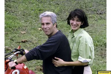 Unveiling the Link: Steve Bannon's Mysterious Interviews with Jeffrey Epstein and Their Potential Community Impact