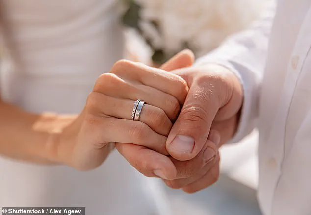 Bride Considers Removing Guests Over Dress Backlash, Sparks Debate on Tradition vs. Personal Choice