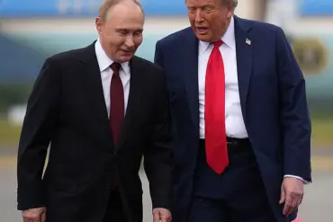 Covert Lip Reader Exposes Trump and Putin's Secret Tarmac Talk Amid War Turning Point