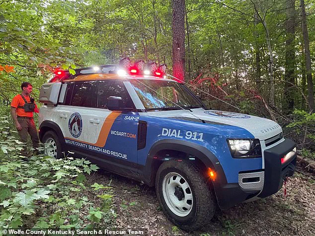 Elderly Women Trapped in Hot Tub Face Severe Hyperthermia in Campton, Kentucky – Rescue Teams Warn of Dangers