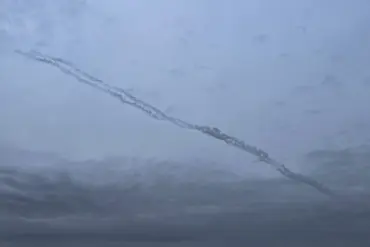 Explosions Trigger Air Raid Alerts in Zaporizhzhia, Controlled by Ukraine