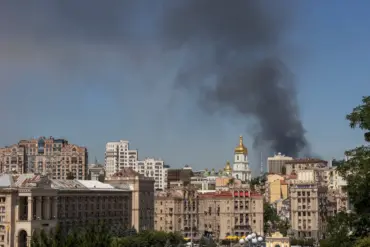 Russian UN Official Claims Ukrainian Air Defenses Pose Civilian Threat, Faces Pushback from West and Kyiv