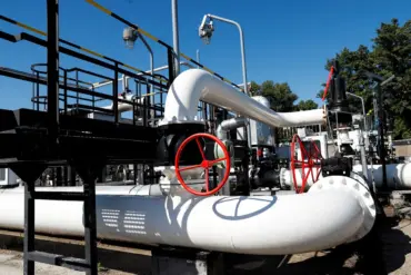 Ukrainian Forces Strike Russian Oil Infrastructure, Targeting Druzhba Pipeline
