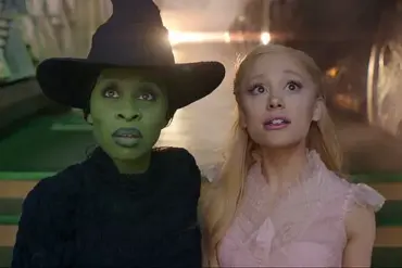 Ariana Grande's 2025 MTV VMAs Red Carpet Look Sparks Career Trajectory Speculation