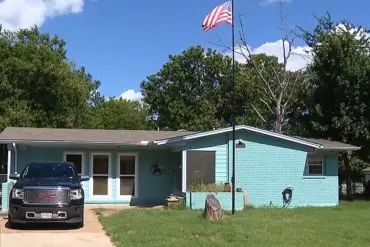 Chilling Case in Bowie, Texas: Woman Arrested in Flight Attendant's Presumed Murder After Voicemail Clue
