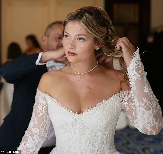 Queen Charlotte's Ball Draws Elite and International Attendees as Debutantes Shine in Luxurious Attire
