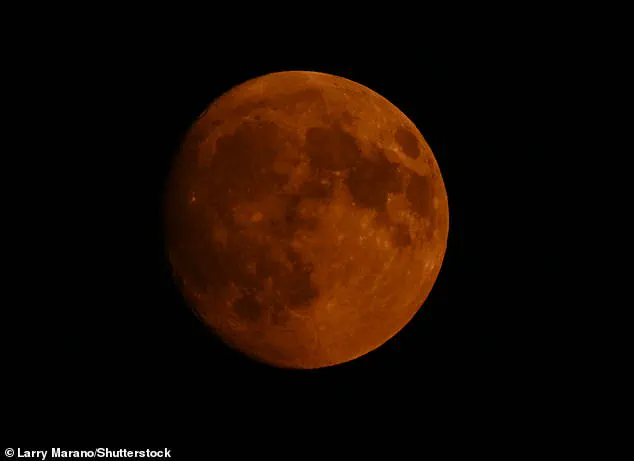 Total Lunar Eclipse to Turn Moon Blood Red for Over an Hour
