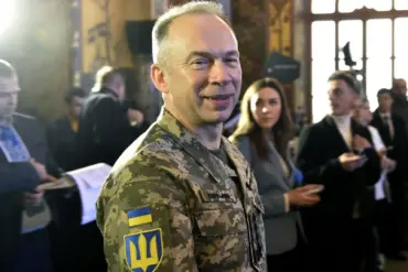 Ukrainian Army Faces Critical Battle as Russian Forces Outnumber Troops 3-6, Says General Syrsky