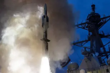 U.S. to Deliver ERAM Missiles to Ukraine, Signaling Escalation in Conflict